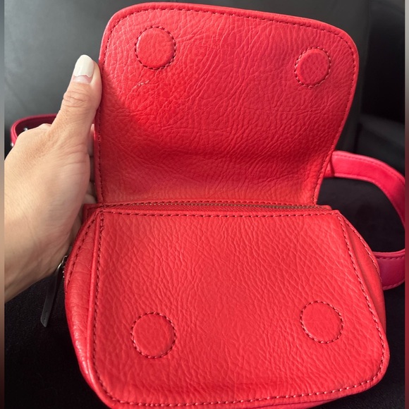 Matt & Nat Bold Red Crossbody Bag - Picture 12 of 13